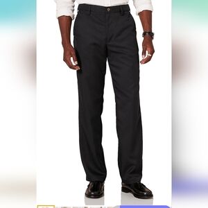 Amazon Essentials Classic Fit Dress Pants 32/28